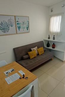 Neuquen Apartment | Nikemen, moderno dpto con patio y cochera cubierta