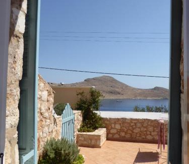 Halki Apartment | Nikitas Studio