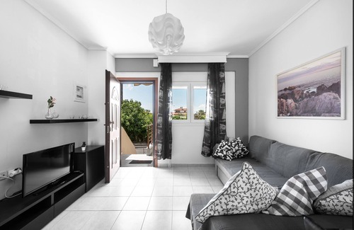 Nikita House | Nikiti Maisonette on the Beach by Luxlikehome