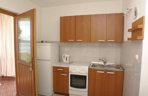 Pisak Apartment | Niko - 50 m From Pebble Beach - A5 Prizemlje