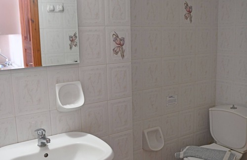 Gialiskari Apartment | Nikos Studio 2 - Studio Apartment, Sleeps 3