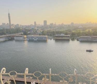 Downtown Cairo Apartment | Nile Front Elegance Zamalek View and Downtown