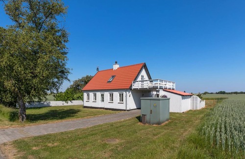 Østermarie House | "Nilia" - 3.5km from the sea by Interhome