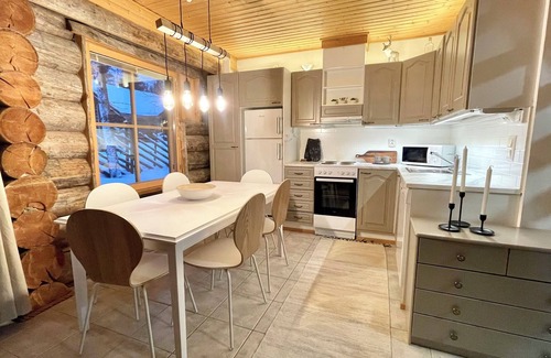 Sirkka Apartment | Nilimukka — a cozy log apartment just a short walk from Levi's center.