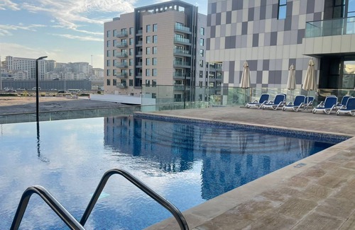 Al Raha Beach Apartment | nIN ABU DHABI three-bedroom duplex apartment accommodate 4 people.facilities