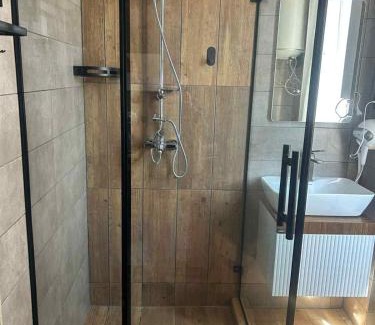 Bagvdanari House | Nino Ratiani's Guesthouse