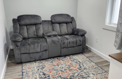Milbridge Apartment | Ninth DoorMention Apt in Milbridge within walking distance to local amenities