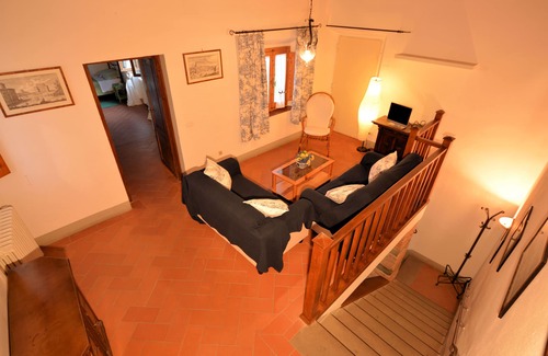 Lastra a Signa House | Nipitella House in the countryside