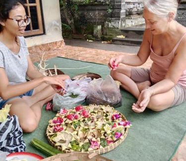 Bebandem House | Niraka Home