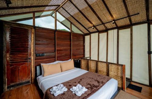 Kedisan House | Nirata Treehouse