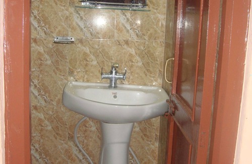 Madhyapur Thimi House | Nirvaan Guest House