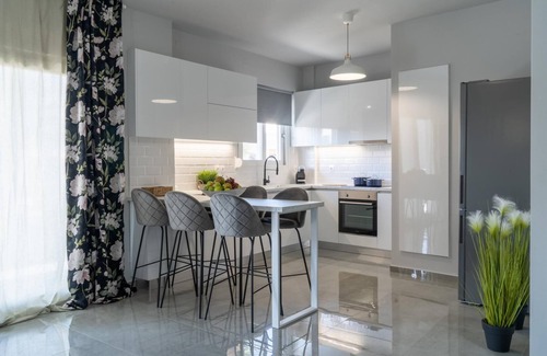 Analipsi Apartment | Nisimos Modern Apartment