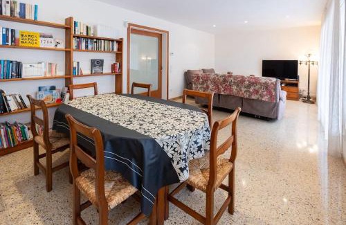 Canet de Mar Apartment | Niu d'Oreneta