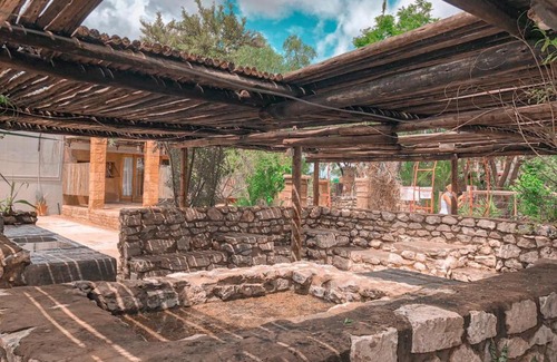 Kang Hotel | Nkisi Guesthouse