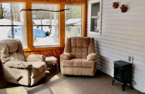 McGregor House | nLakefront home with Minnewawa view! Pontoon incl.