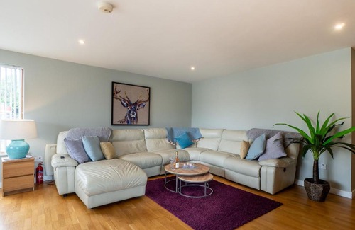 Clifden House | No 1 Courthouse Square