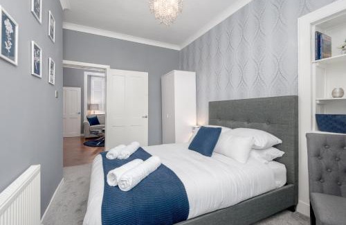 Dunfermline Apartment | No 10 - by StayDunfermline