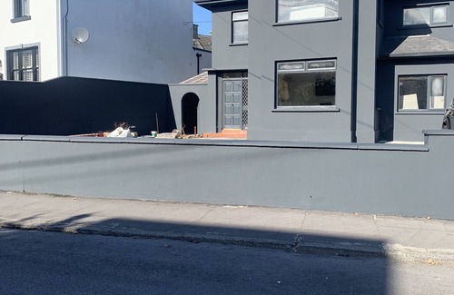 Claddagh House | * No 12 Boutique Guest House *Galway City, 6 bed/6 En-Suite