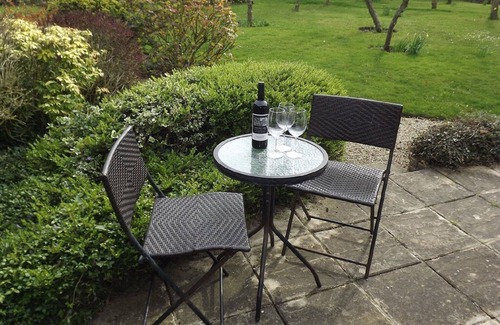 Stowmarket Cottage | No 4 Barn Cottages Sleeps 2 (1 Bedroom)
