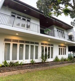Anniwatta House | No 44,Anniewatte Road