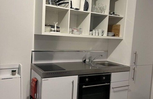 Worksop Apartment | No 8 Modern studio in Worksop