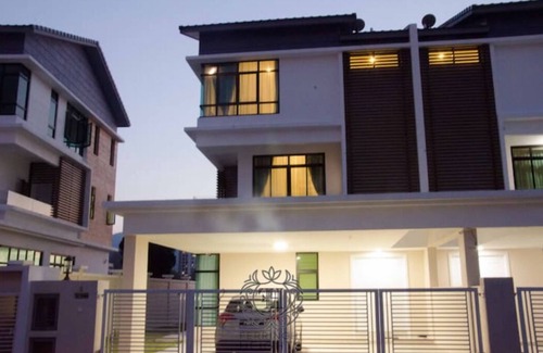 Batu Ferringhi House | No. 9 Charming Luxury Holiday Home Ferringhi ◠ᴥ◠