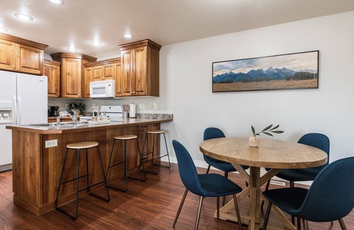 Blackfoot House | No Cleaning Fees, 2 Hours to Yellowstone