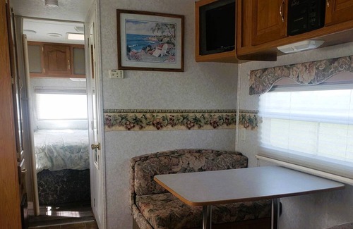 Vulcan County House | No Haul Trailer Vacation with Rockies View