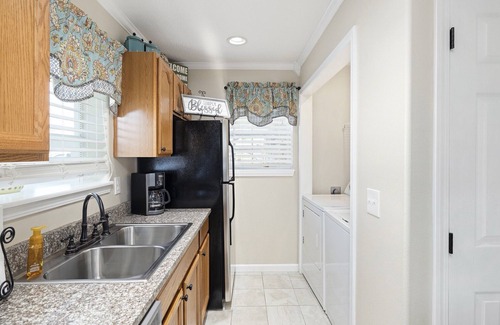 Indian Point Condo | NO STAIRS Next to SDC & Table Rock Lake King Master 2beds 2baths 20ft Patio