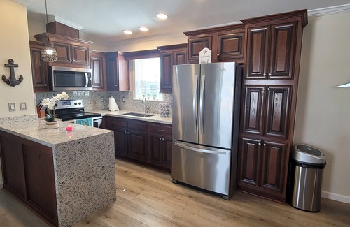 Saint James City House | (NO STORM DAMAGE AVAILABLE FOR IMMEDIATE RENTAL) BEAUTIFUL GULF ACCESS HOME .