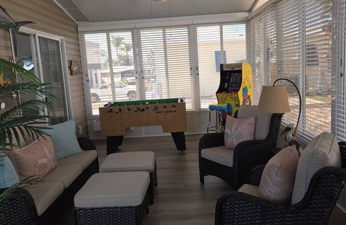 Saint James City House | (NO STORM DAMAGE AVAILABLE FOR IMMEDIATE RENTAL) BEAUTIFUL GULF ACCESS HOME .