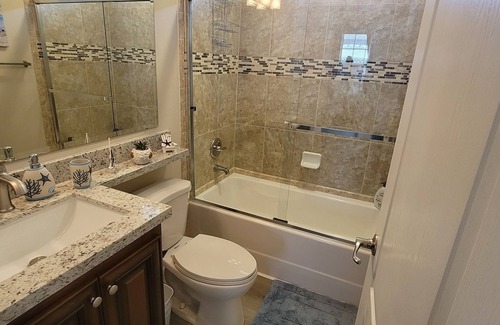 Saint James City House | (NO STORM DAMAGE AVAILABLE FOR IMMEDIATE RENTAL) BEAUTIFUL GULF ACCESS HOME .