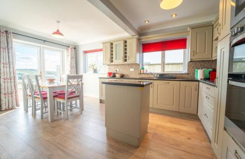 Dingle House | no9 Ard Na Mara
