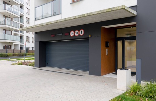 Bielany Apartment | Nocznickiego Studios by Renters