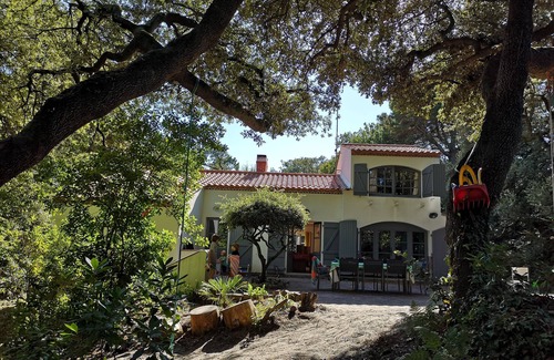 Noirmoutier-en-l'Ile House | Noirmoutier - Heart of the Bois de la Chaize - 6 Bedrooms - 100m from the beach