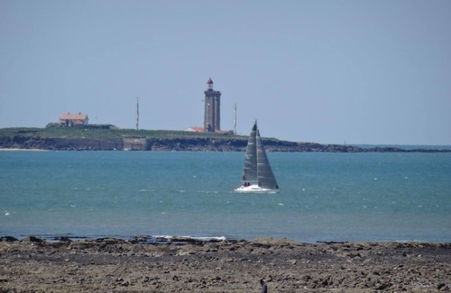 Barbatre House | Noirmoutier : Location DE Vacances Pour 8 Personnes À Barbâtre