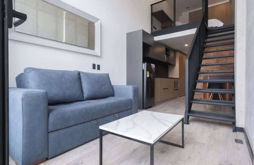 Barrios Unidos Apartment | NOK Luxury 1 BR duplex in Virrey