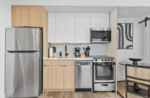 Truxton Circle Apartment | NOMA's Hidden Gem