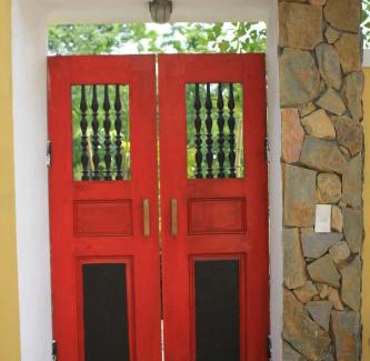 Huong Thuy Bed & Breakfast | Nomad Hill Hue