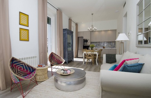 Embajadores Apartment | NoMad Rastro II apartment in Madrid