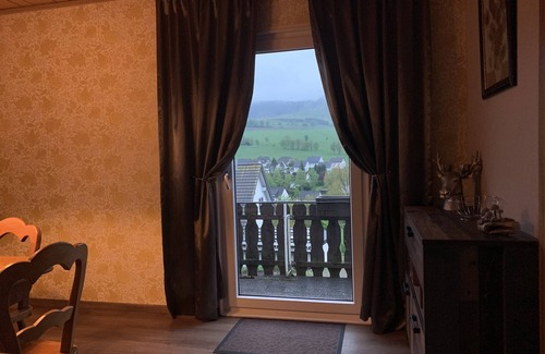 Elleringhausen House | Non smoking family house near Willingen with panoramic view, pets welcome