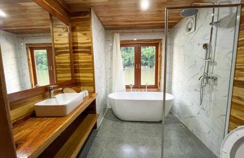 Nong Khiaw Resort | Nongkhiaw The Float House