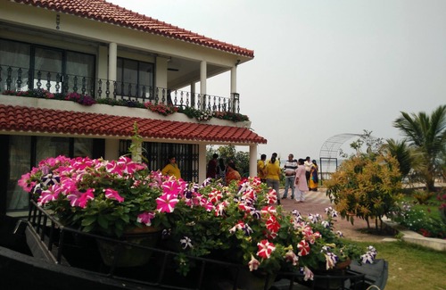 Sealdah House | Nongore - A Luxury Villa by the Ganges