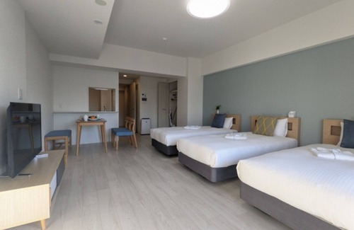 Tennoji Hotel | Nonsmoking 3 single beds Standard plan Gourme/Osaka Ōsaka