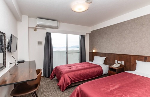 Hatsukaichi Hotel | Nonsmoking Westernstyle deluxe twin room Room/Hatsukaichi Hiroshima