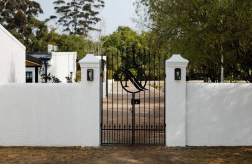 Stellenbosch Apartment | Nooitgedacht Guest Farm Cottages