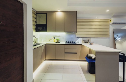 Sekondi-Takoradi Apartment | NOOK 1: Stylish 2BR with premium finishes, custom décor & stunning views.