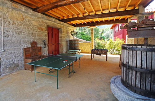 Goaes House | Nooks in Portela - Casa do Linho