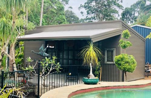 Doonan Bed & Breakfast | Noosa Valley Manor B&B