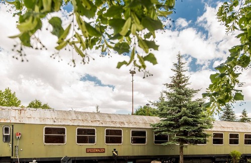 Pasewalk Cottage | Nordic fairy tales - Wild geese 16 - zz Lokschuppen Pasewalk overnight experience in a sleeping car